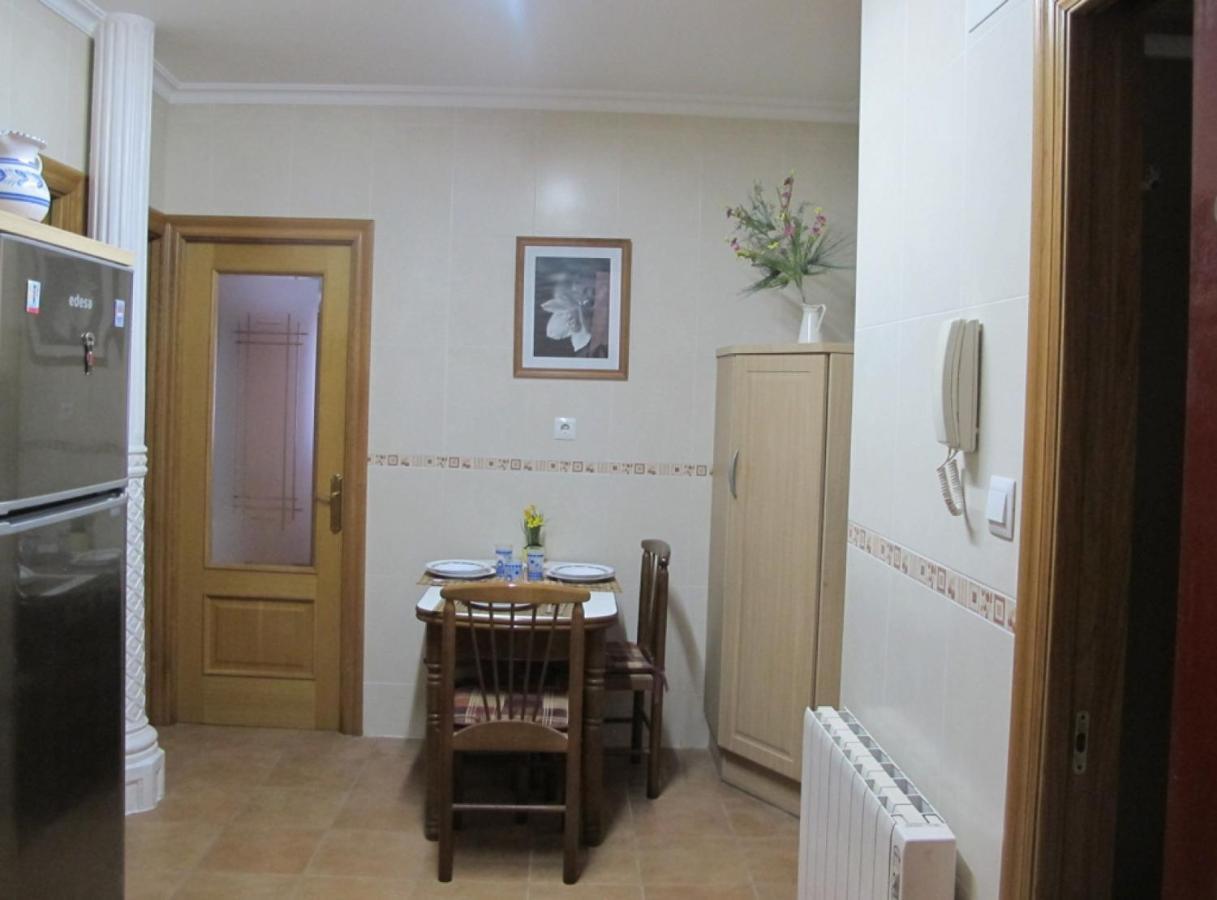 Апартаменти Coqueto Apartamento En Miribilla Більбао Екстер'єр фото